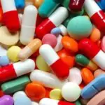هل تستخدم حبوب دافلون لوقف نزيف الدورة الشهرية ولتأخيرها؟