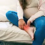سخونة القدمين واليدين عند الحامل: السبب والعلاج