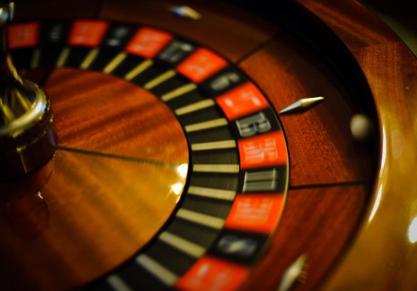 استراتيجيات الروليت – الدليل الشامل حول لعبة الروليت في YYY Casino‎